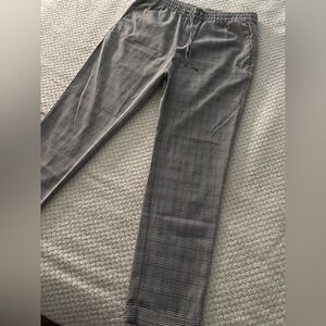 H&M Grey Plaid Drawstring Pants – Size M.